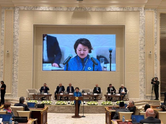 Туркий маданият ва мерос жамғармаси президенти Тошкентда Амир Темурнинг 690 йиллигига бағишланган халқаро конференцияда нутқ сўзлади