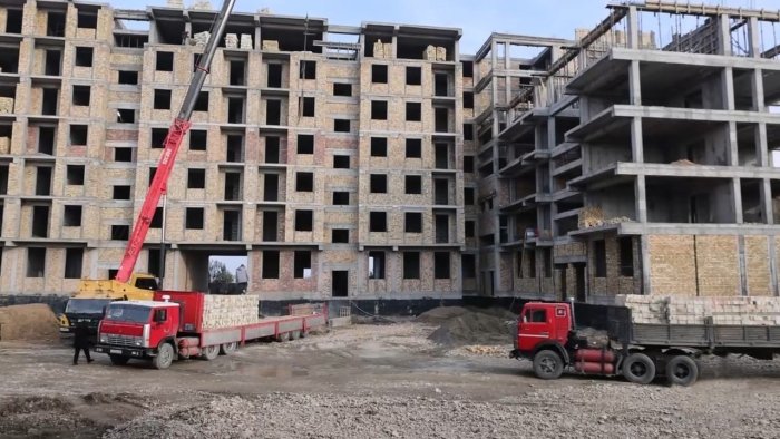 Самарқандда қурилиш компанияларига қарши 200 га яқин суд даъвоси қўзғатилди