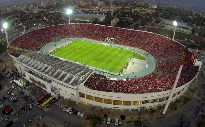 Chilidagi stadionda otishma. 11 yoshli bola halok bo‘ldi