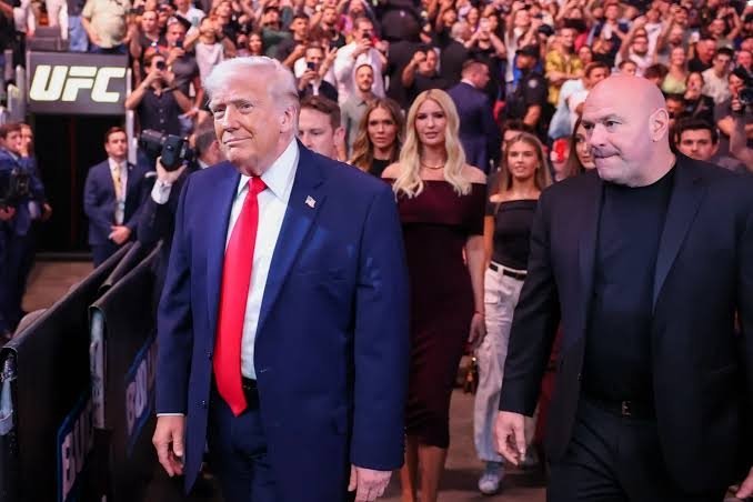 Tramp Oq uyda o‘tkazilgan “UFC Freedom 250” turnirida ishtirok etdi