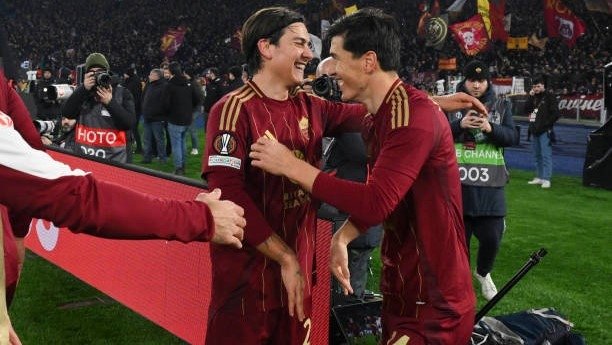 Eldor Shomurodov – «Roma»da oyning eng yaxshi futbolchisi bo‘lish uchun da’vogar