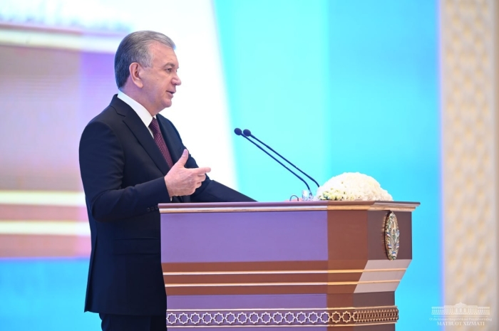 Prezident OAV xodimlarini mukofotladi