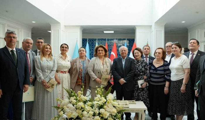 Professor Hasan Hasanovning “Vengerlar va ozarbayjonlarning umumiy etnik ildizlari” nomli kitobi taqdimoti bo‘lib o‘tdi