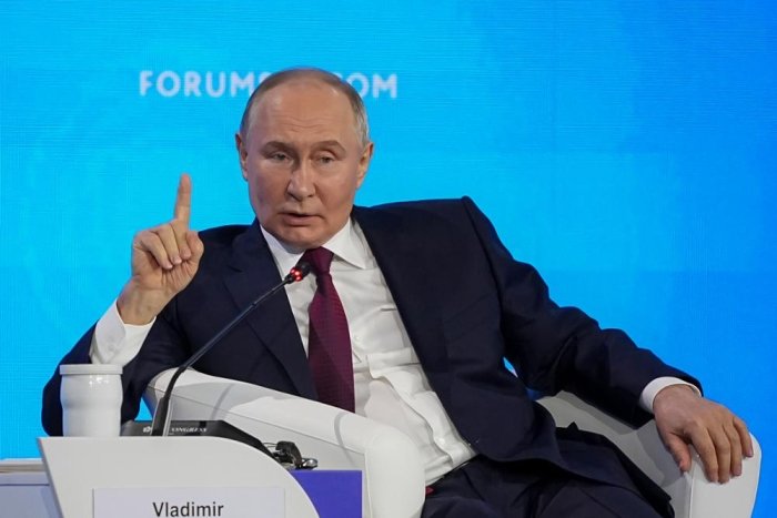 Рус ва украин халқлари бу битта халқ, шундай экан бутун Украина бизники — Владимир Путин 