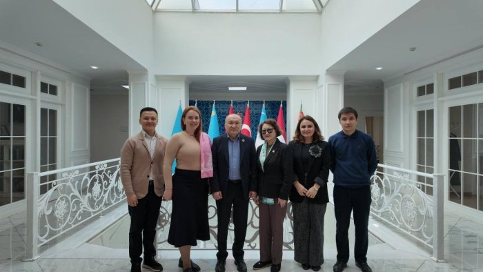 Туркий маданият ва мерос жамғармаси ҳамда AlmaU ҳамкорлик истиқболларини муҳокама қилди