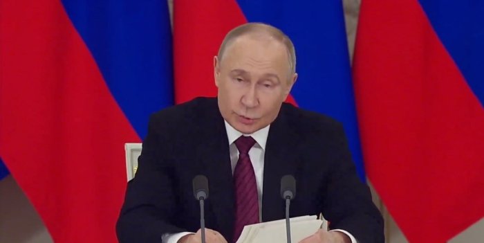 Москва тўғридан-тўғри музокараларга тайёр: Путин сўзларида янги бурилиш!