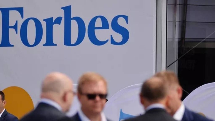 “Forbes” AQSh prezidentligiga eng badavlat nomzodni ma’lum qildi
