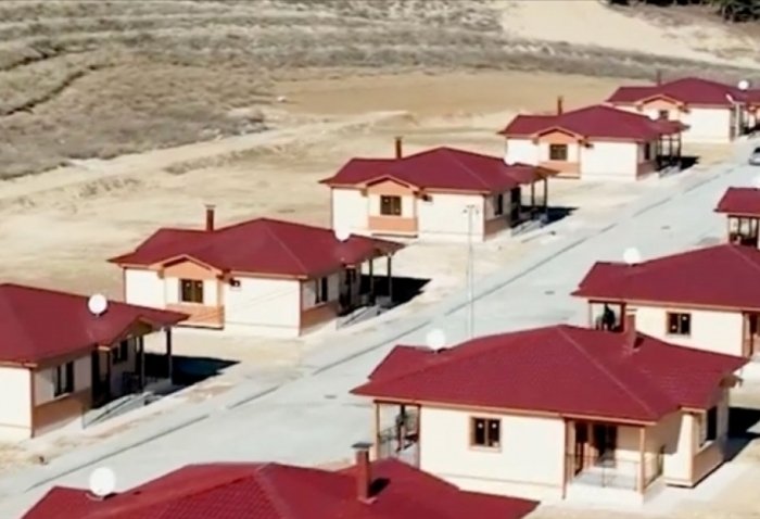 Turkiyaning seysmik mintaqasida qurilgan qishloq uylarining birinchi partiyasi 6 fevral kuni topshiriladi