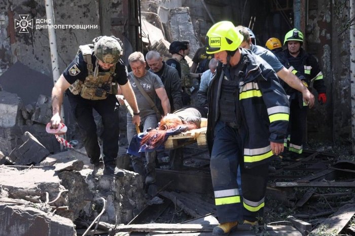Dnepr shahriga raketali hujum: 7 kishi halok bo‘ldi, 70 nafar kishi jabrlandi