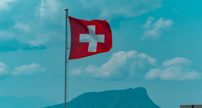 Швейцария ҳукумати Польшадан Украинага швейцар ўқ-дориларини етказиб берилгани ҳақидаги хабарларни текширмоқда