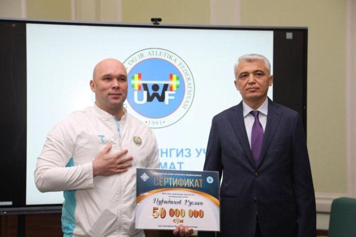 Og‘ir atletika federasiyasining yangi rahbariyati Ruslan Nurudinovni 50 mln pul mukofoti bilan taqdirladi