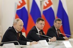 Putin Yevropa Ittifoqi va NATOni Slovakiyani Rossiyaga qarshi turishga majburlashda aybladi
