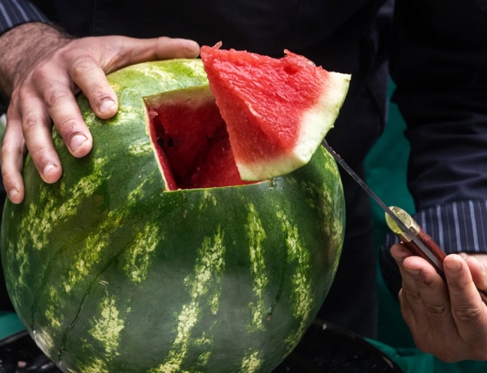 Диққат, тарвузни сотиб олишда чақмоқлатманг