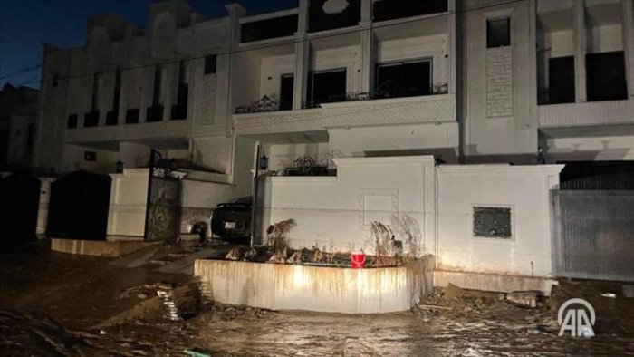 Киркукда тошқин сабаб 300 оила уй-жойини тарк этди