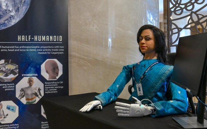 Hindiston koinotga odamsimon robot yuborishni rejalashtirmoqda