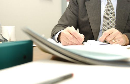 Туман ҳокими ўзи чиқарган қарорини ўзи бекор қилиши мумкинми?