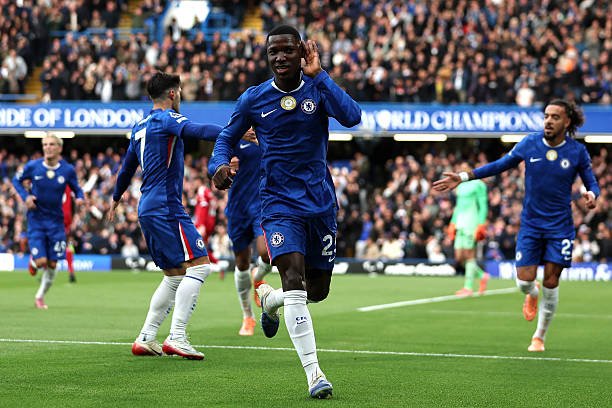 Дунёнинг энг қиммат 10 та клуб рўйхати маълум