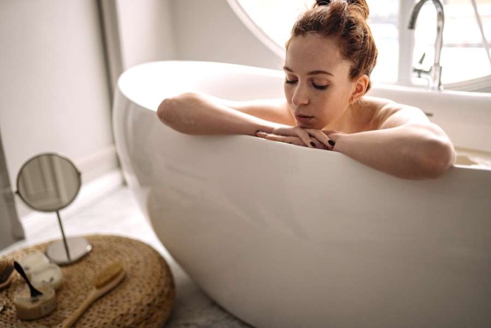 Issiq vanna qabul qilish kimlarga mumkin emas?