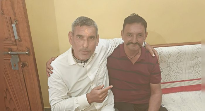 Ҳиндистонда бедарак йўқолган эркак 45 йил деганда оиласини топди