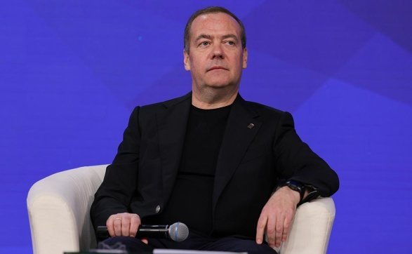 Medvedev Rossiyaning "vazifasi"ni aytdi