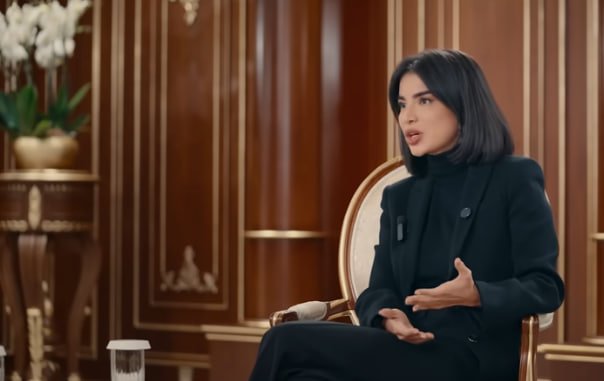 Cаида Мирзиёева ота-онасининг фарқи, энг кучли томони ва сарой интригалари ҳақида гапирди