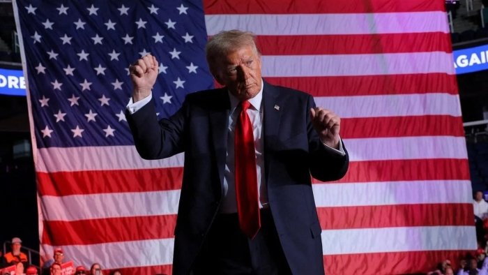 Tramp Eronni «oxirigacha yo‘q qilish»ni istaydi