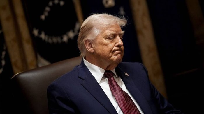 Трамп “ўзга сайёраликлар”га оид файлларни очиқлашни буюрди