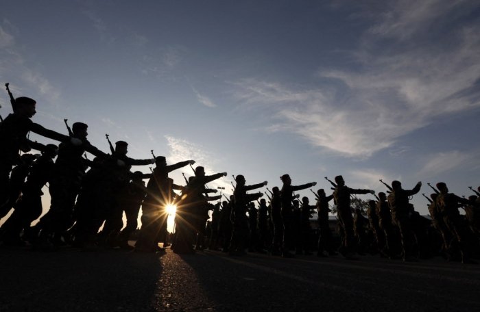 Eron: Tramp urushdan chiqish yo‘lini izlamoqda