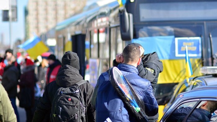 Чехияда украиналик қочқинлар сони кескин ошиб кетди Чехияда украиналик қочқинлар сони кескин ошиб кетди