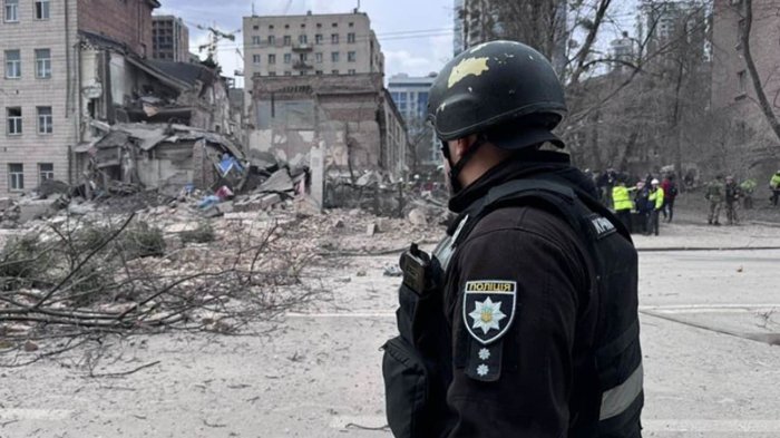 Rossiyaning Ukrainaga qarshi hujumi kuchayishi mumkin: AQSh o‘zining Kiyevdagi fuqarolarini ogohlantirdi