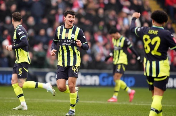 Abduqodir Husanov “Manchester Siti”ning fevral oyidagi eng yaxshi futbolchisi bo‘ldi