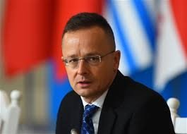 Vengriya TIVdan tezkor javob: Zelenskiy “antivenger qarashlari” tufayli aqldan ozmoqda