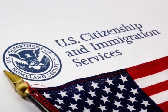 «Камида 2 йиллик иш стажига эга бўлиш керак»: Green Card дастурига янги талаблар киритилди