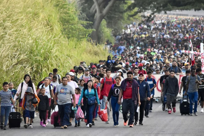 АҚШ янги мигрантларни сақлаш марказларига 38 миллиард доллардан ортиқ маблағ сарфлашни режалаштирмоқда