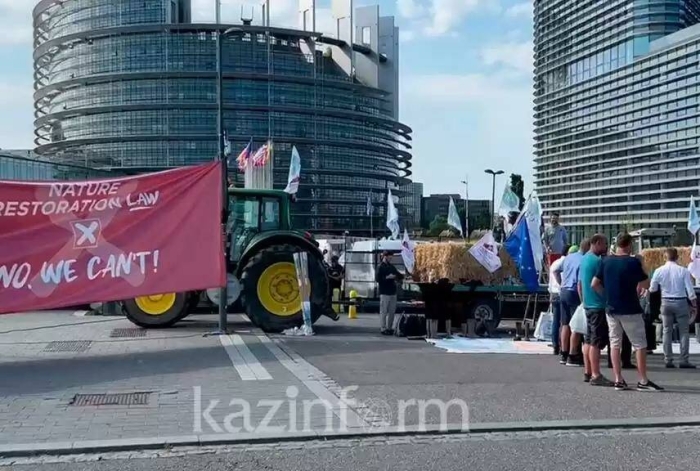 Fransiyada yangi tabiat qonuniga qarshi ish tashlashlar bo‘lib o‘tyapti
