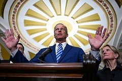 Дональд Трамп ва НАТО ўртасида зиддият: республикачилар қарши чиқмоқда