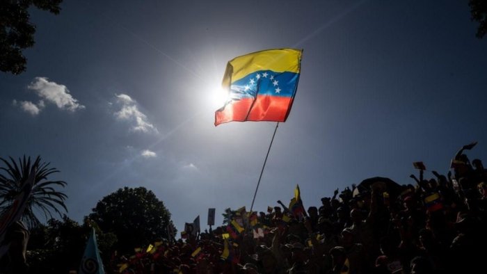 Venesuelada yangi davlat to‘ntarishiga tayyorgarlik ko‘rilmoqda