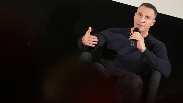 "Vladimir Klichko chempionlik jangi o‘tkazishni xohlaydi. U ajoyib formada" - promouter