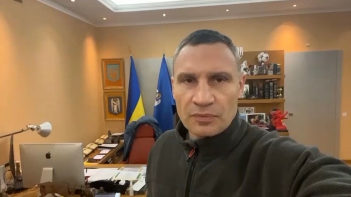 "Тонг отиши қийин бўлади" — Кличко Киевдаги вазият янада хавотирли тус олганини айтди