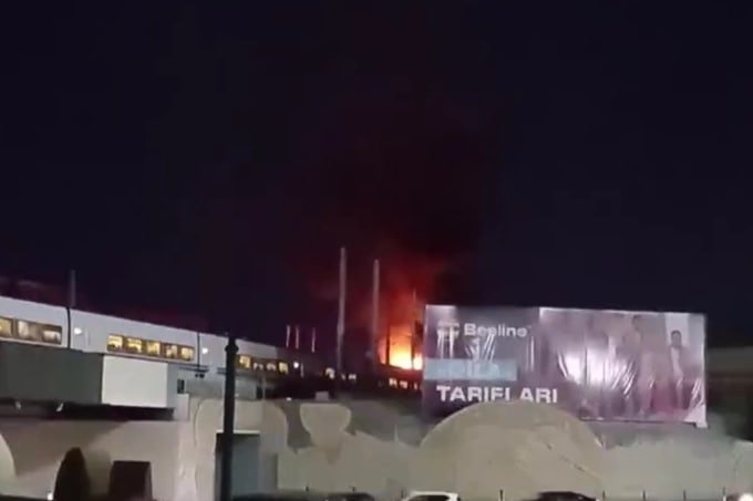 Afrosiyob poyezdi emas, manyovr teplovozi yondi — O‘zbekiston temir yo‘llari