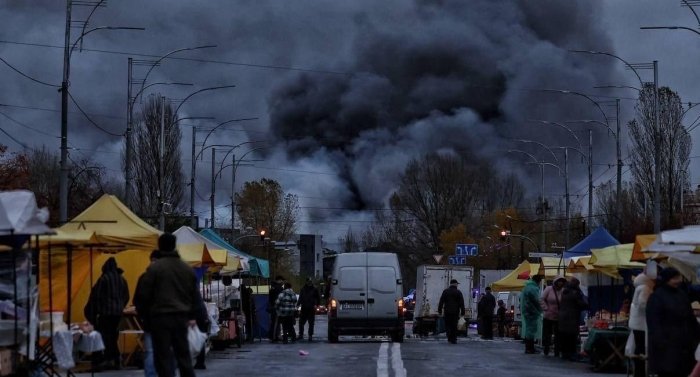 Россия қўшинлари Киевга баллистик ракеталар билан зарба берди, қурбонлар ва жароҳатланганлар бор Россия қўшинлари Киевга баллистик ракеталар билан зарба берди, қурбонлар ва жароҳатланганлар бор