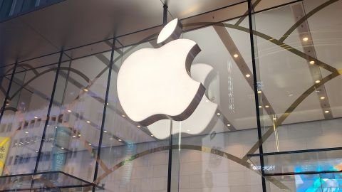 Apple 2025 yildan 100 milliard dollarlik foyda oldi