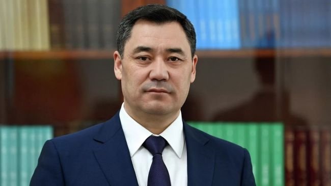 Қирғизистон президенти жиянига қилинган дабдабали Marry me учун аҳолидан узр сўради