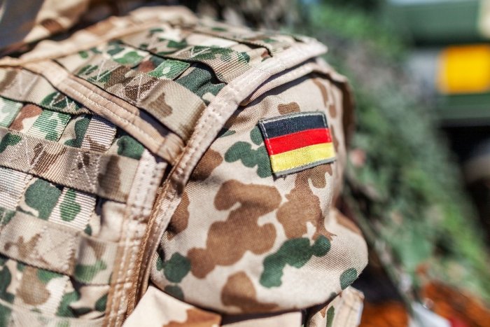 Bundestag a’zosi: Germaniya Rossiya bilan to‘qnashuvdan qochish uchun Litvadan qo‘shinlarni chiqarishi zarur