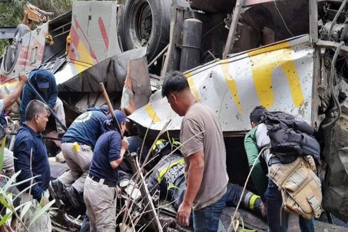 Efiopiyada avtobus halokatida 25 kishi halok bo‘ldi