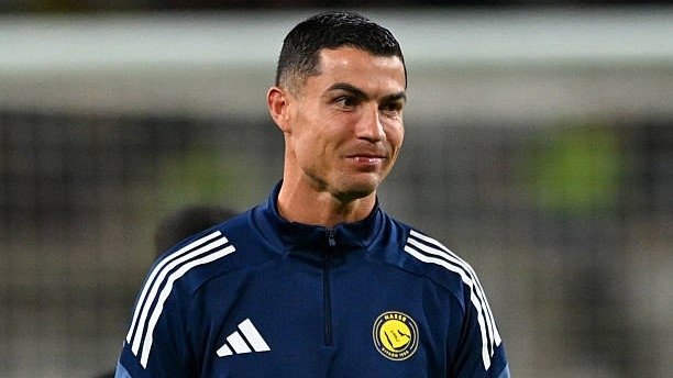 Месси ва Роналду ҳамон етакчиликни ҳеч кимга беришмаяпти