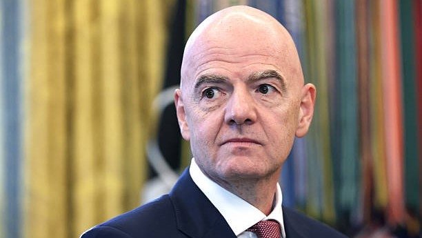 FIFA prezidentining yana bir mojaroli qarori fosh etildi