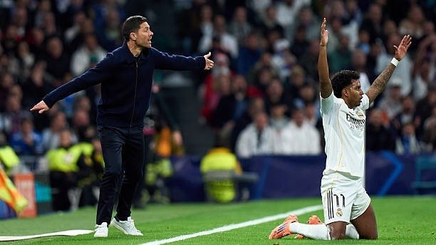 Ўз хатоларини англаб етган "Реал" футболчилари Алонсо учун охиригача туриб бермоқчи