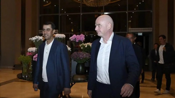 ФИФА Президенти мамлакатимиз мезбонлик қилган ЖЧни эслаб ўтди