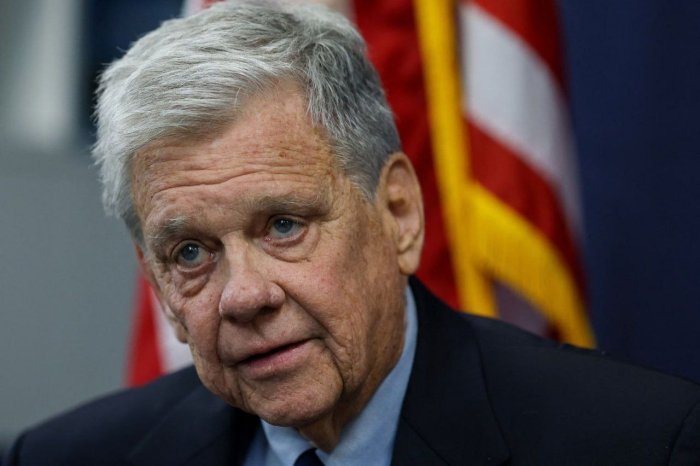 АҚШнинг Беларус бўйича махсус вакили яқин ойлар ичида яна мингга яқин маҳбус озод этилиши мумкинлигини маълум қилди